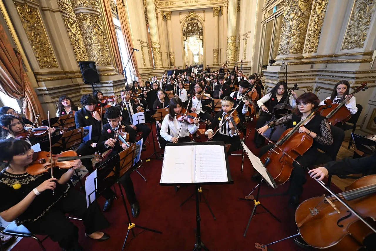orquesta-barrio-inta-teatro-colon